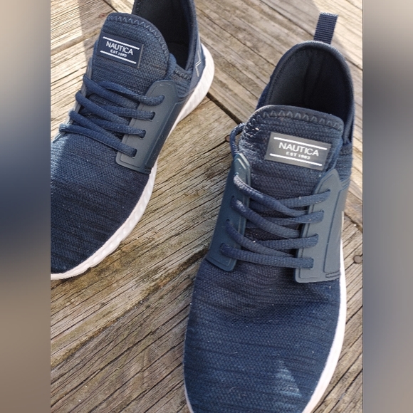 Nautica Navy Blue Sneakers - Picture 8 of 13